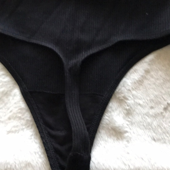 Sunday Best ruffle bodysuit like new - Picture 4 of 4